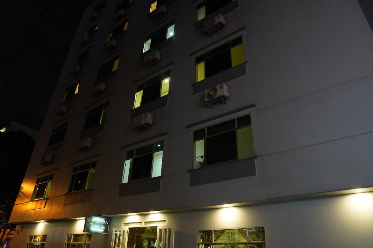 RedDoorz Trang An Hotel Ho-Chi-Minh-Stadt Exterior foto