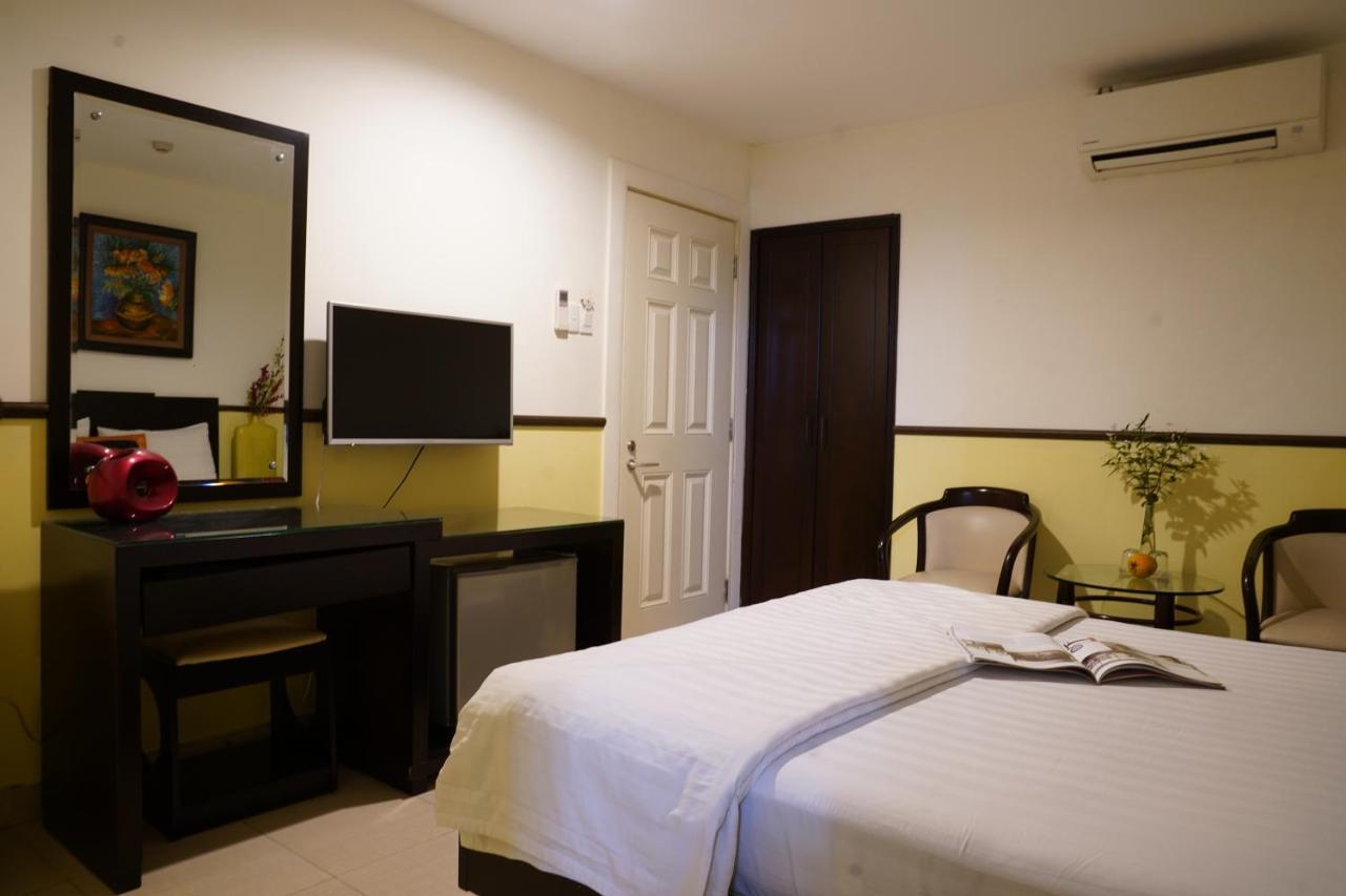 RedDoorz Trang An Hotel Ho-Chi-Minh-Stadt Exterior foto