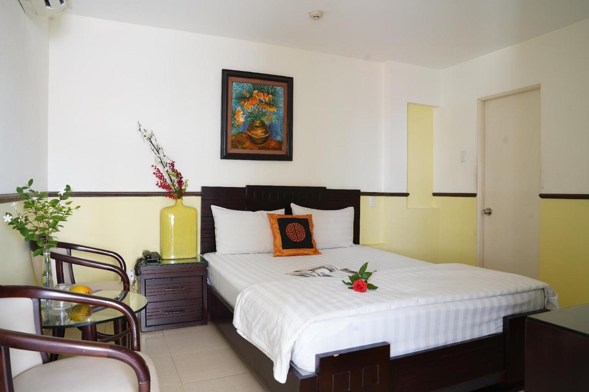 RedDoorz Trang An Hotel Ho-Chi-Minh-Stadt Exterior foto
